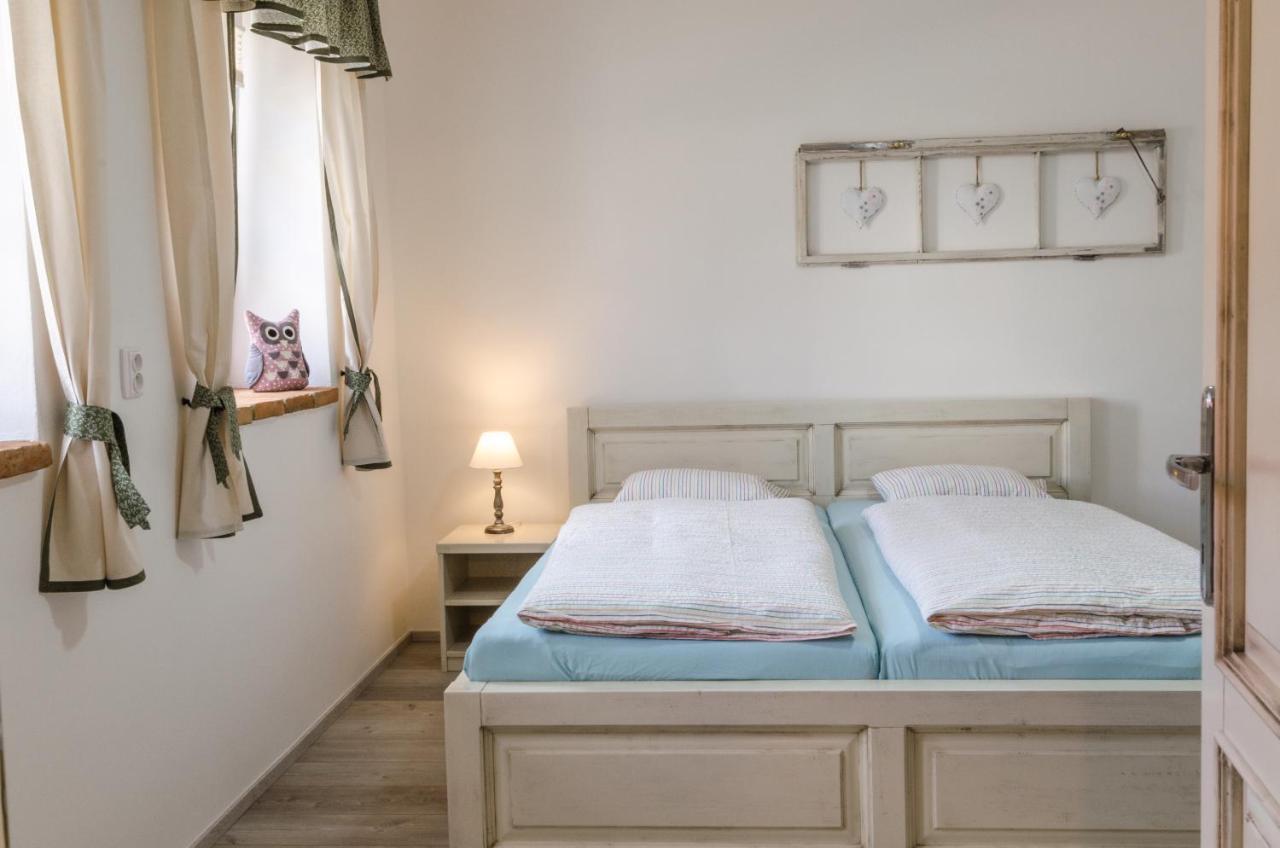 Chalupa Hlohovec Villa Kültér fotó